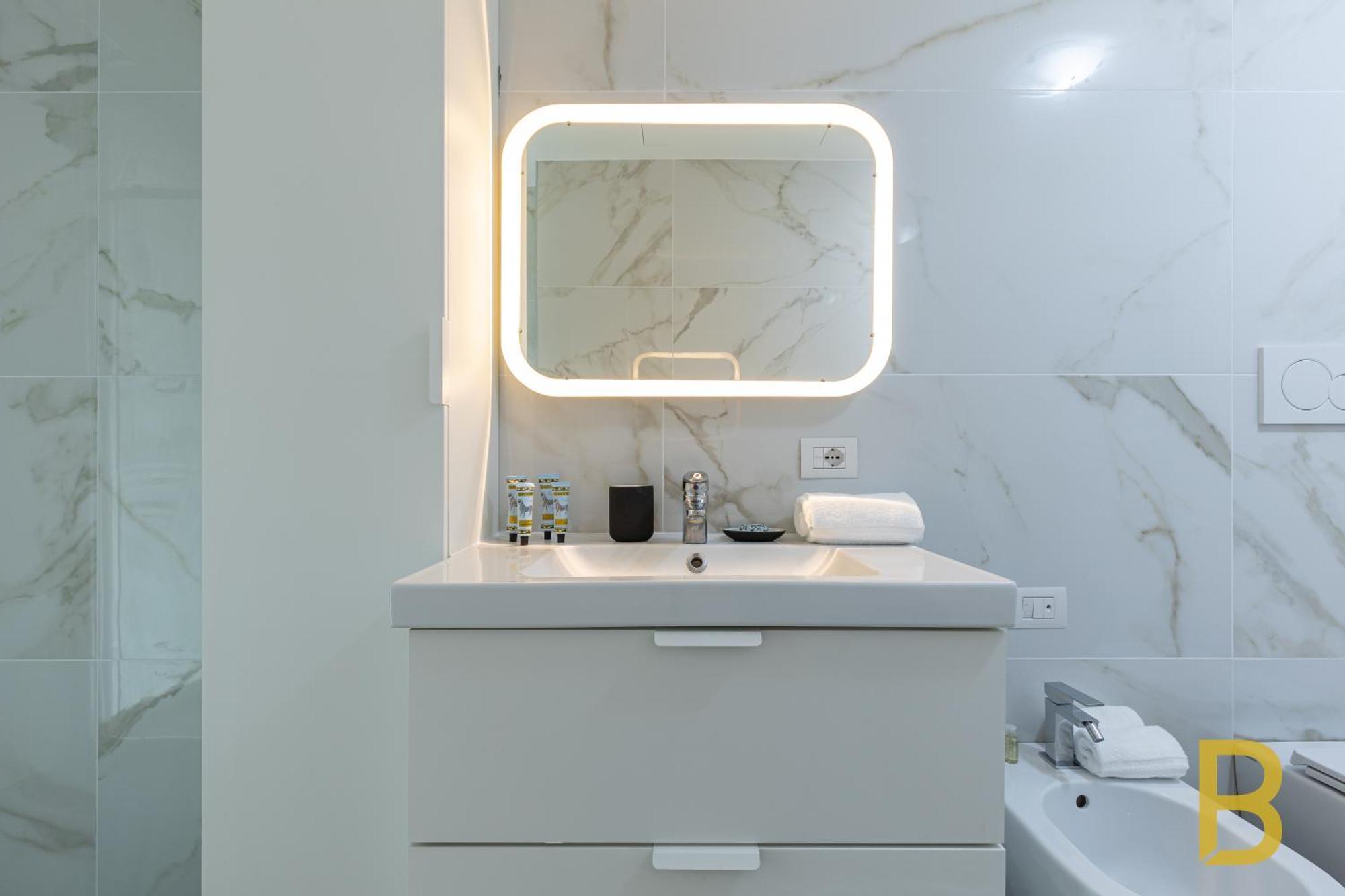 Beplace Apartments In Chinatown Milan Luaran gambar